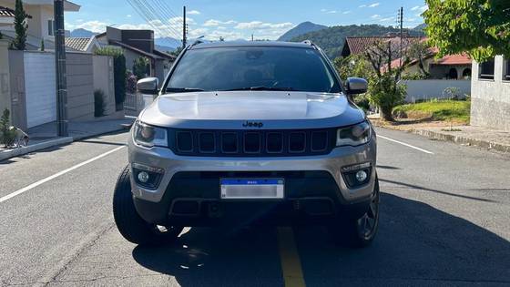 JEEP COMPASS 2.0 16V DIESEL S 4X4 AUTOMÁTICO JEEP COMPASS 2.0 16V DIESEL S 4X4 AUTOMÁTICO